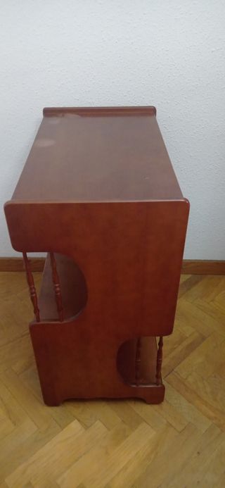 mueble con rodachines