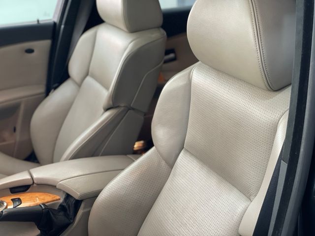BMW M5 E60 43.900km !!