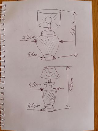 2 Lámparas de mesa.