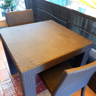 mesa + 2 sillas terraza