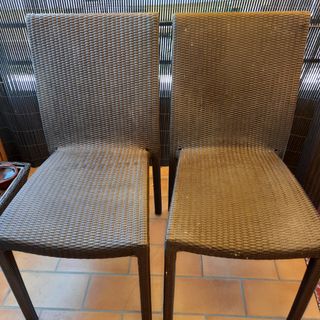 mesa + 2 sillas terraza