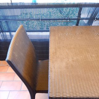 mesa + 2 sillas terraza