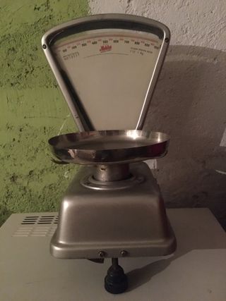 Báscula antigua