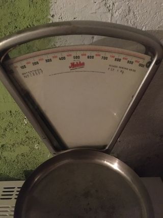 Báscula antigua