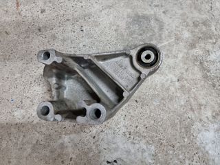 soporte de motor lancia delta hf integrale 16v
