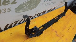 Travesaño inferior radiadores Ford Focus II