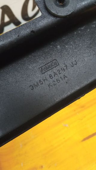 Travesaño inferior radiadores Ford Focus II