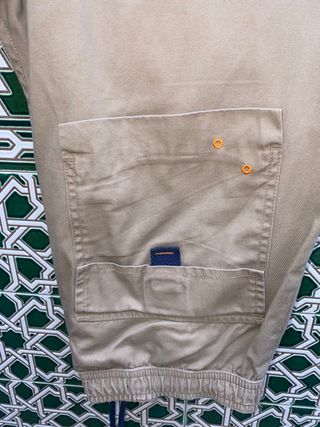 2 Pantalones color crema por 3€