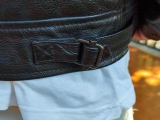 CHAQUETON BUENISMO DE PIEL MARCA GUESS