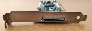 Tarjeta controladora SCSI IBM 39R8750