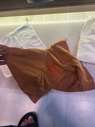 Fondas de los bolsos de marca 