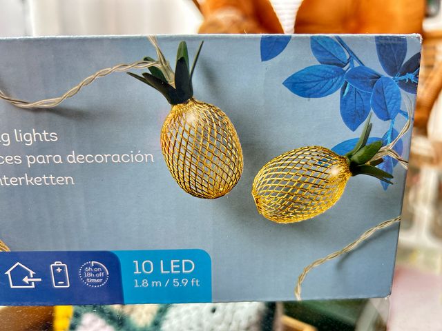 Grinalda de luz LED em forma de abacaxi