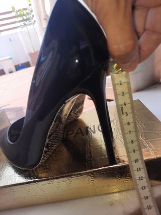 Zapatos Salón Negros Brillo