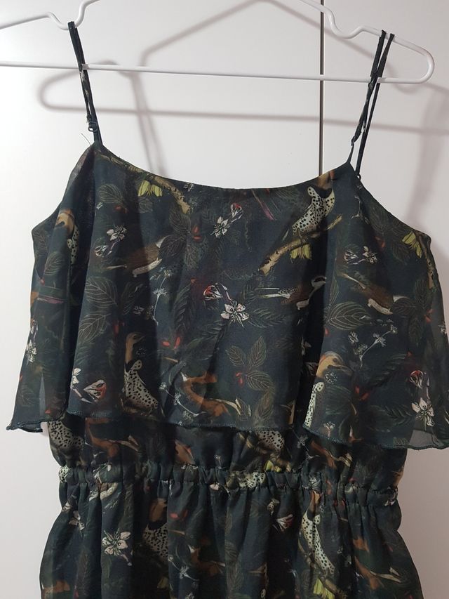 vestido tirantes negro estampado