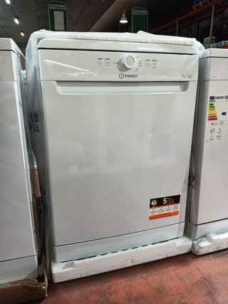 Lavavajillas INDESIT