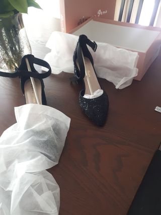 Zapatos Pedrería Negros
