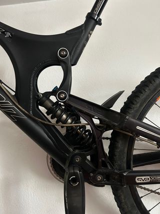 BICICLETA SANTA CRUZ V10 año 2015