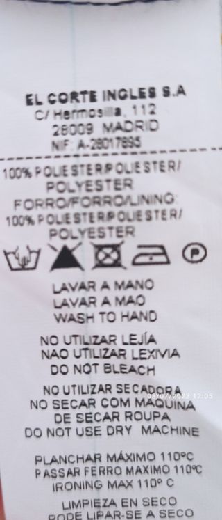 Mono de vestir 