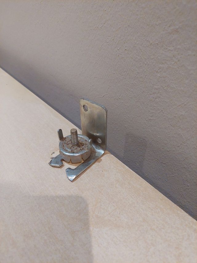 Estantería de madera