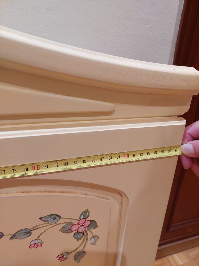 Estantería de madera