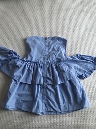 Blusa de hombros descubiertos 