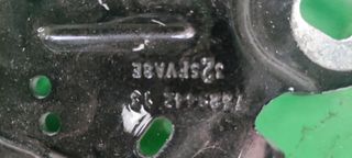 Bisagra capot Bmw X1