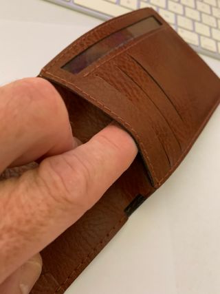 Porta libretto assegni e carte di credito