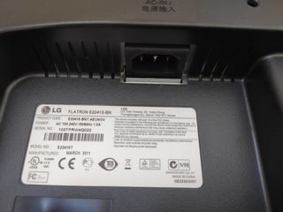 Monitor LG Flatron E2241S