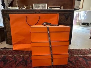Cajas y bolsa Hermes