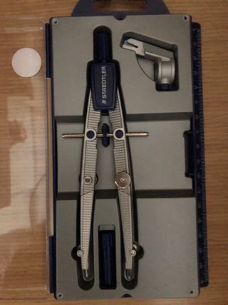 Compás STAEDTLER