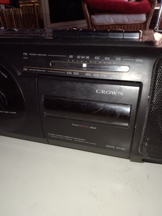 Radio CD Cassette Crown vintage. Años 80