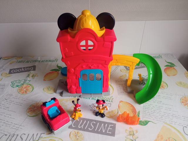 La Casa De Mickey Mouse -Parque de Bomberos Mickey