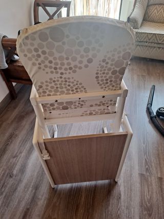 Trona de madera evolutiva MiCuna