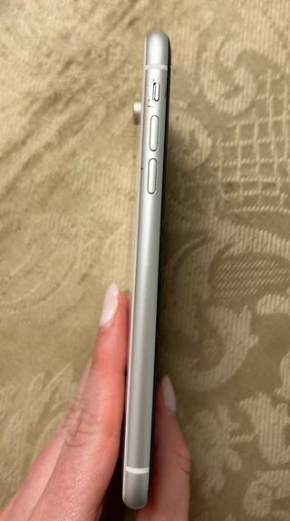 Apple iPhone XR 128gb.