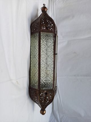 Farol de metal y cristal