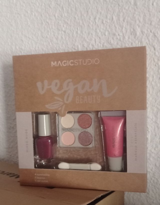 Estuche de maquillaje 