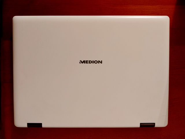 Portátil-Tablet Medio Akoya