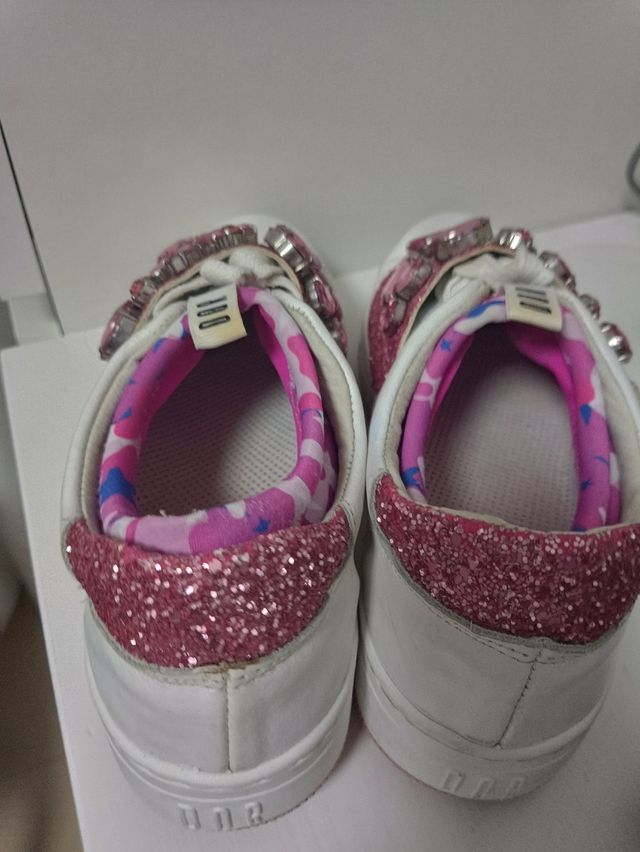 zapatillas deportivas DOR talla 41