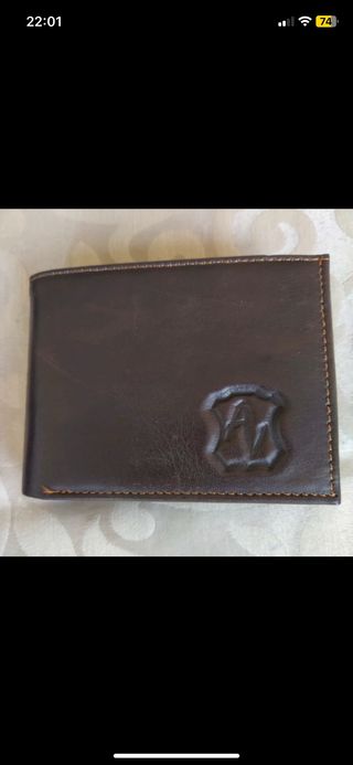 Billetera de puro cuero