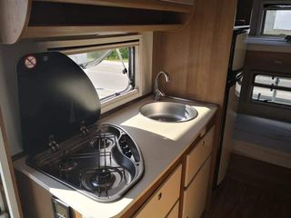 AUTOCARAVANA ALQUILER VILLAVICIOSA