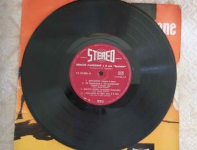 LOTTO  dischi in vinile 25€