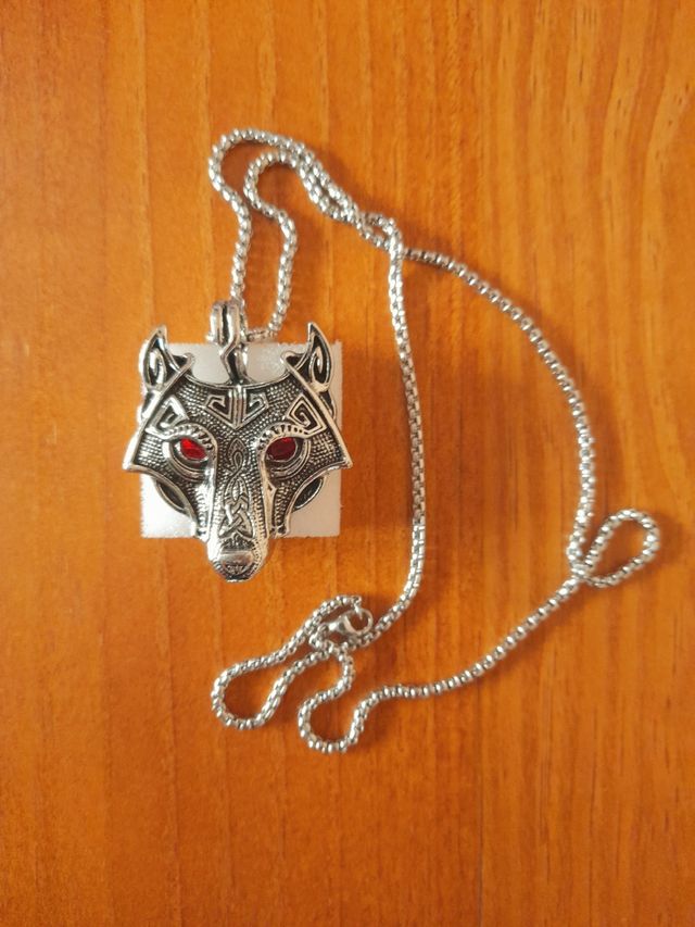 Colgante Lobo Vikingo 