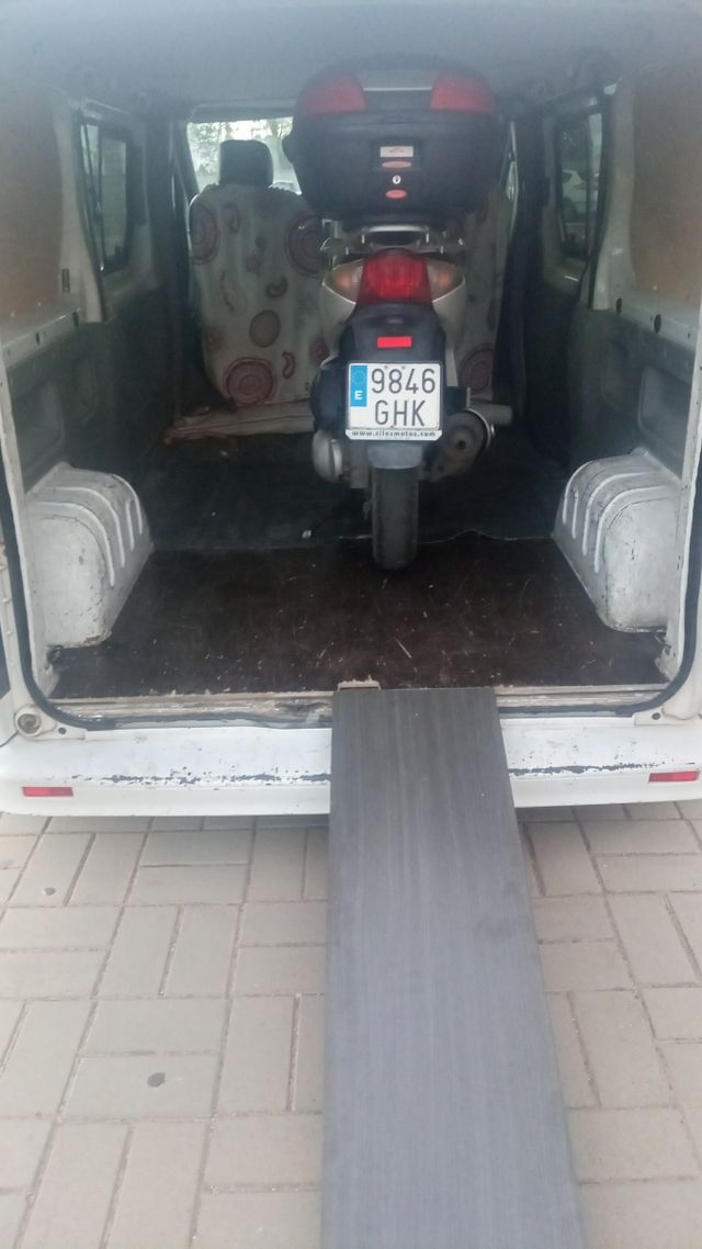 Vaciado mudanzas transporte...