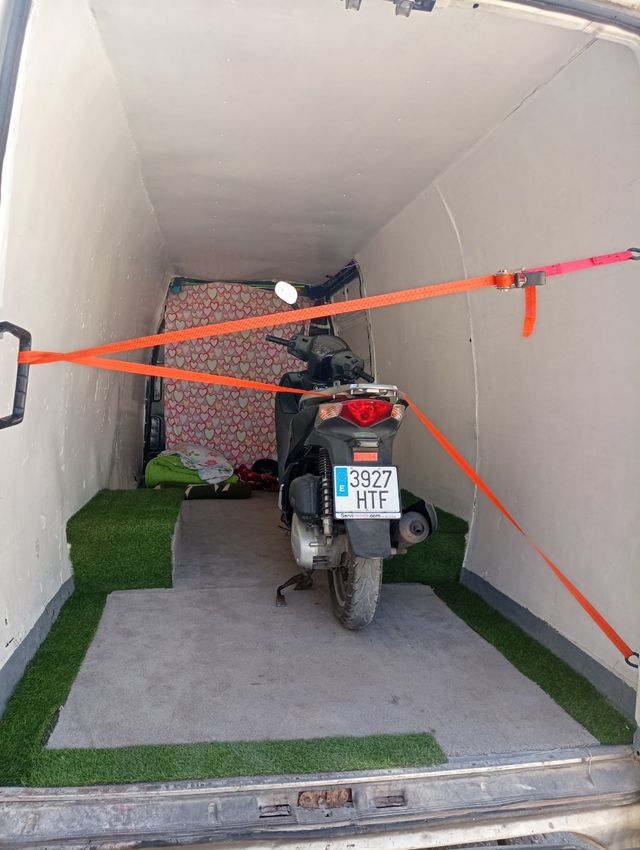 Vaciado mudanzas transporte...