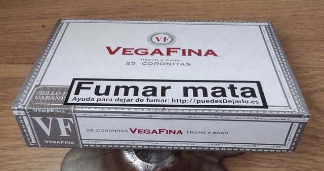 Caja puros Vegafina (VACIA)
