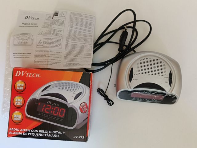 Radio reloj despertador digital