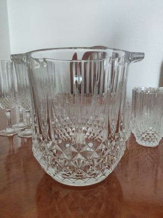 Conjunto vasos y copas champán