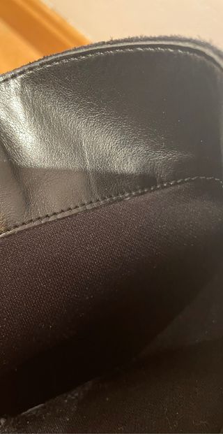 botas altas ante negro