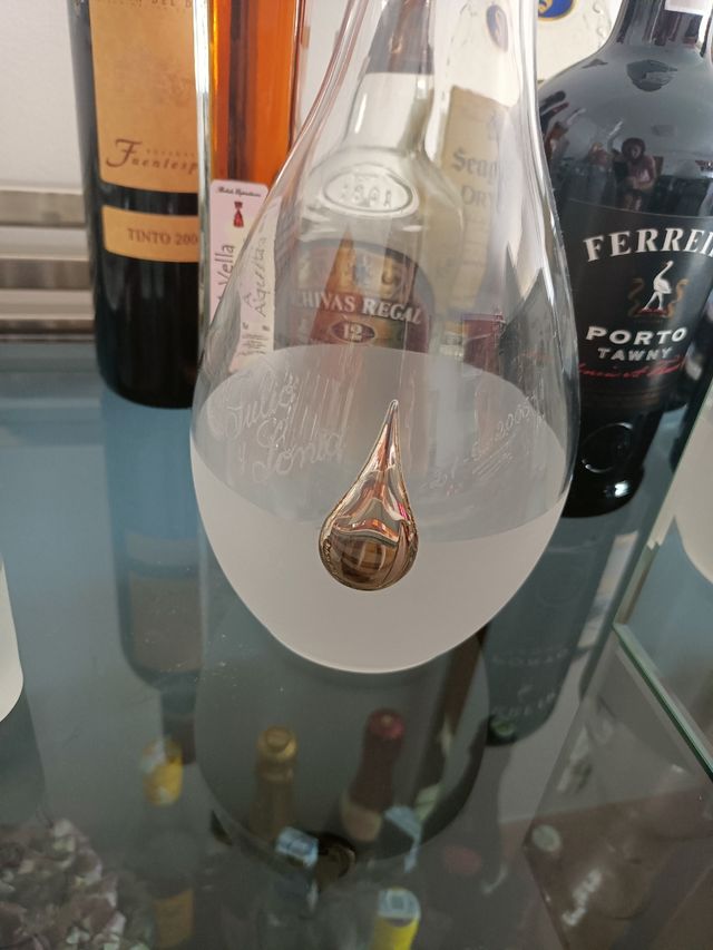 juego de botella y 6 chupitos en plata 