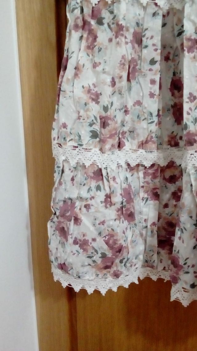 Vestido nuevo floral o rosa 